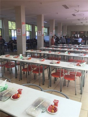 工廠飯?zhí)贸邪瓦x滕飛餐飲——金華地區(qū)您的放心之選